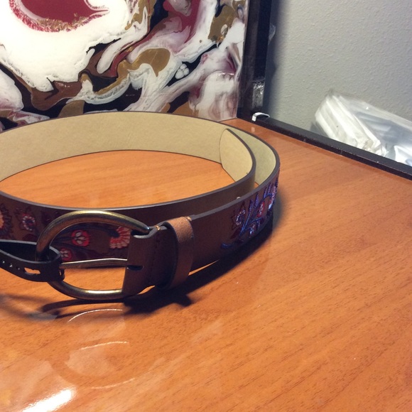NEW!! "Night Out" Brown Womens Belt - Picture 2 of 4